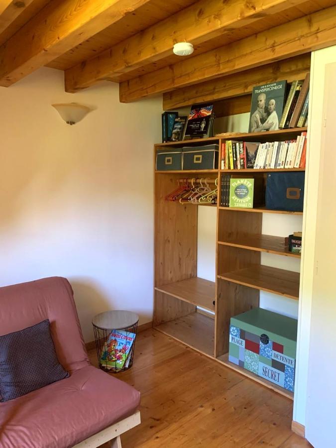 Appartement Dans Chalet Avec Jardin, Vue Montagne Aucun Buitenkant foto