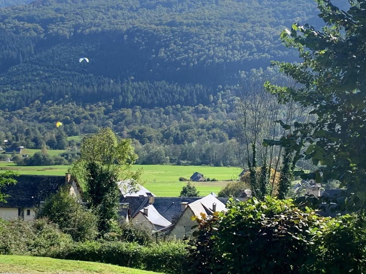 Appartement Dans Chalet Avec Jardin, Vue Montagne Aucun Buitenkant foto